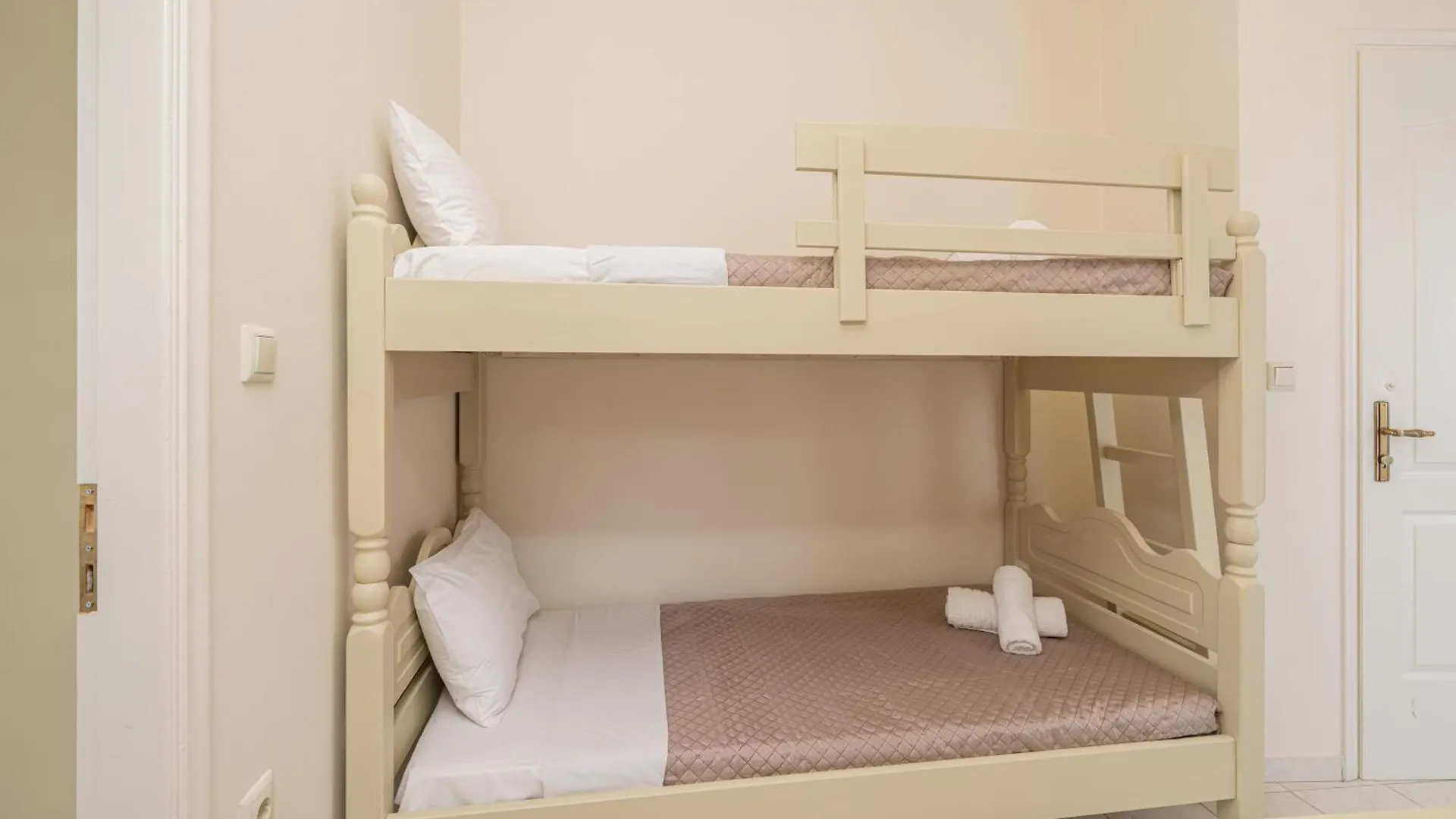 Makis Village-Apartments Agia Efimia