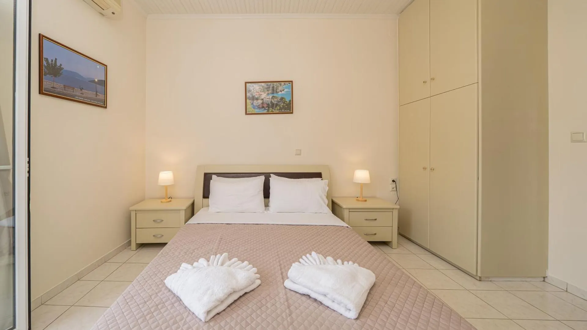 Apartment Makis Village-Apartments Agia Efimia