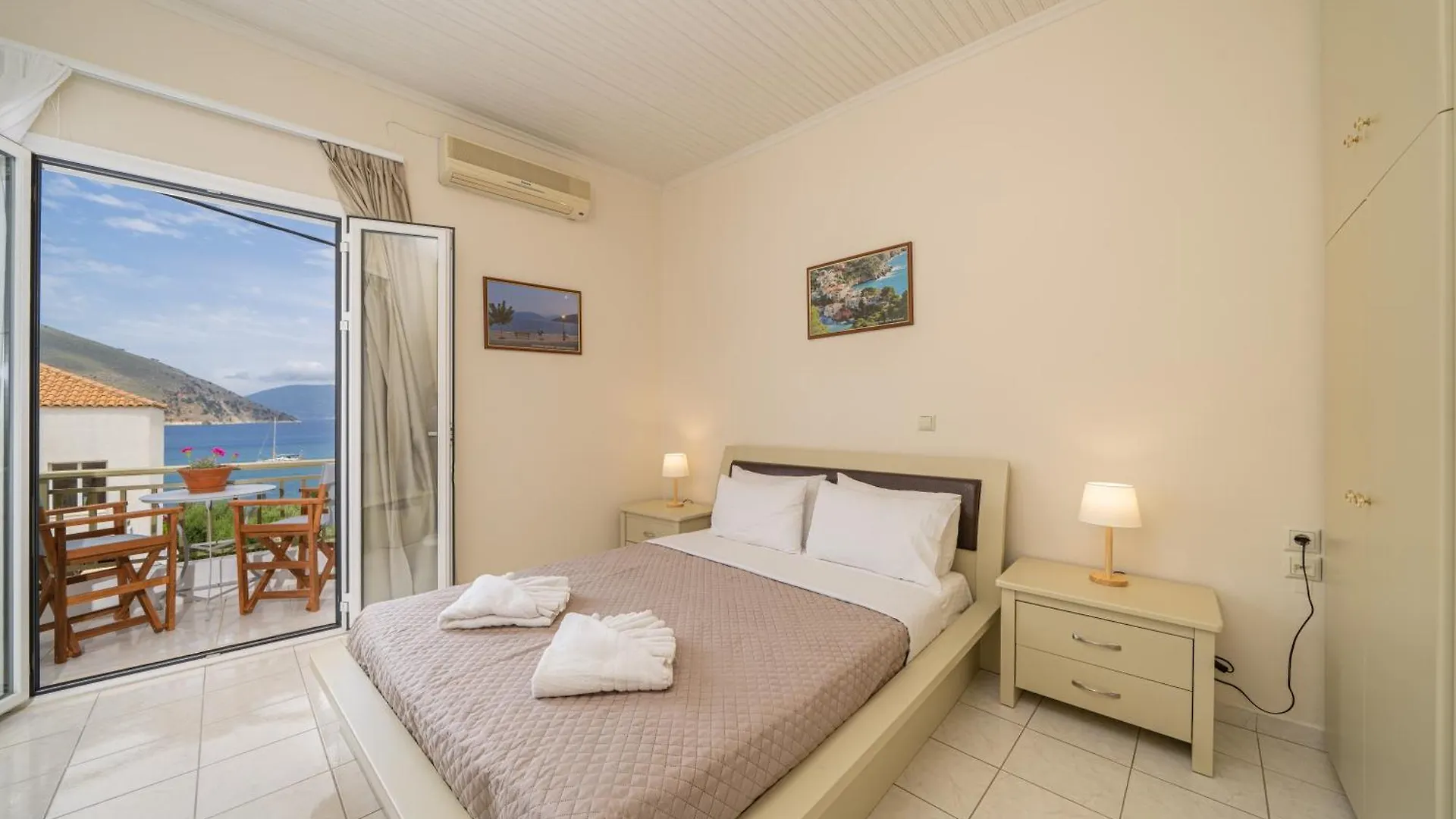 Makis Village-Apartments Agia Efimia Apartment