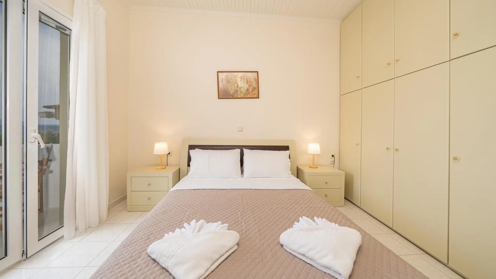 Apartment Makis Village-Apartments Agia Efimia Greece