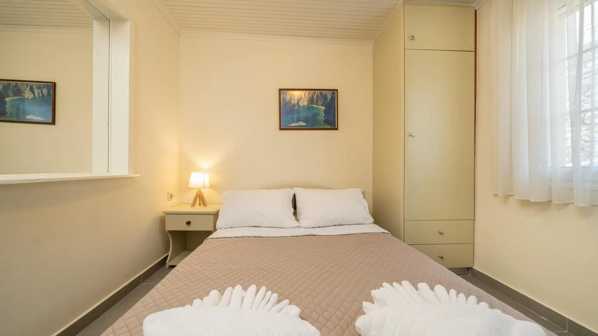 Makis Village-Apartments Agia Efimia