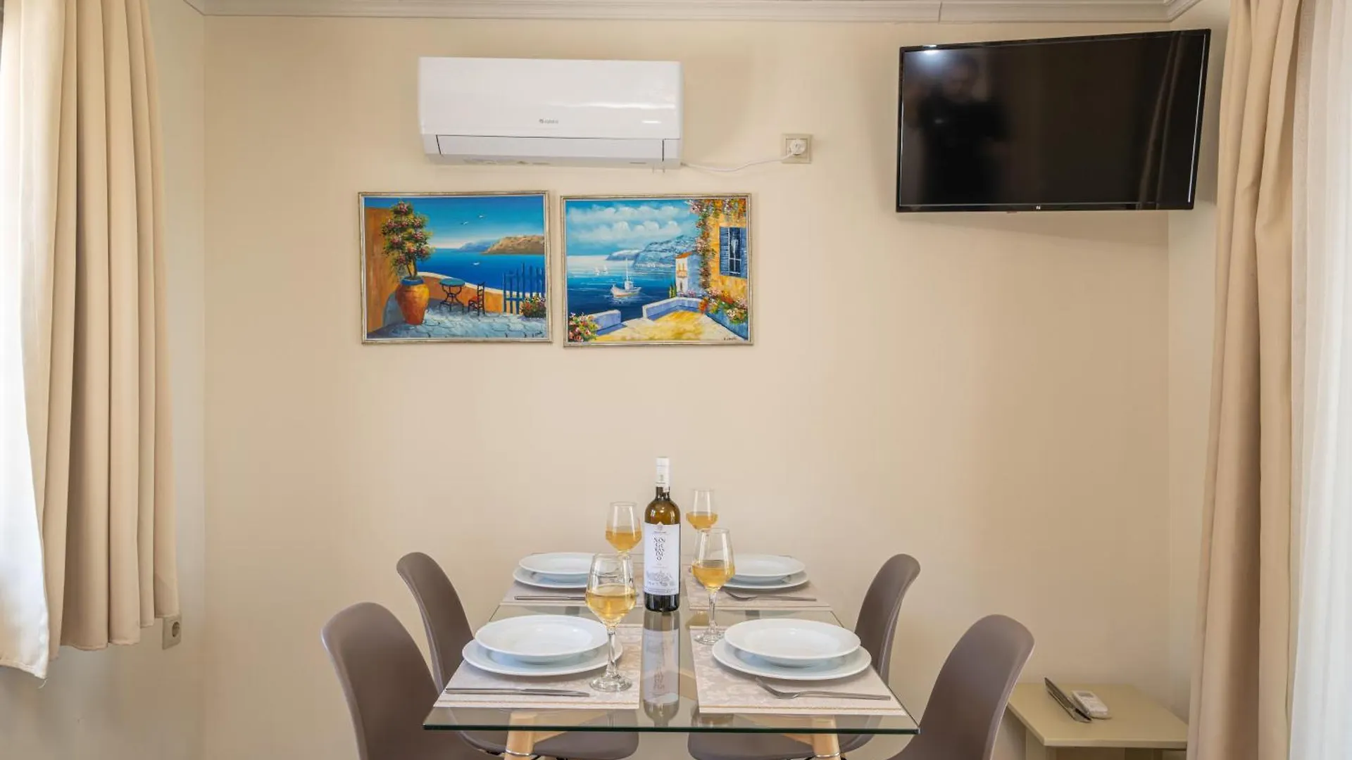 Apartment Makis Village-Apartments Agia Efimia Greece