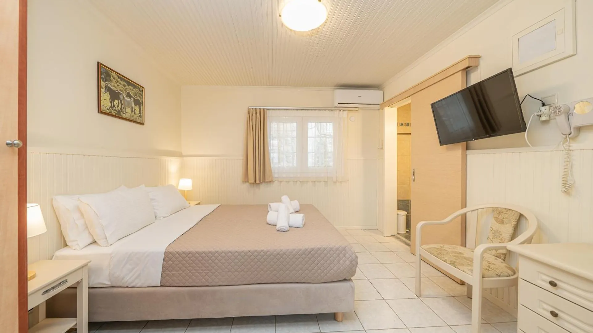 Makis Village-Apartments Agia Efimia Greece